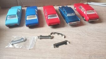 Autíčka na opravu 4x Tatra 613