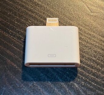 Originální Apple adaptér Lightning pro 30-pinový konektor