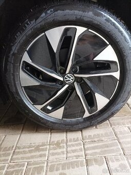 Nové pneu Pirelli Scorpion letni