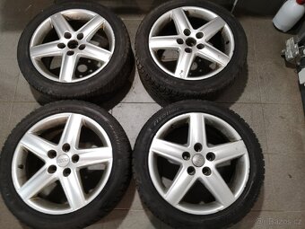 Audi A4, A6, Passat alu 17 + celoroční 235/45/17.