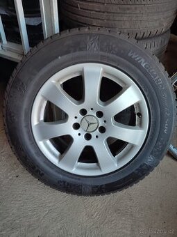 235/65 R17