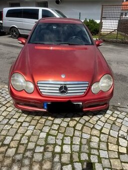 Mercedes C 230