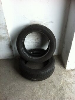 Letni pneu 205/55R16