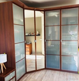 Kompletní ložnice Ikea