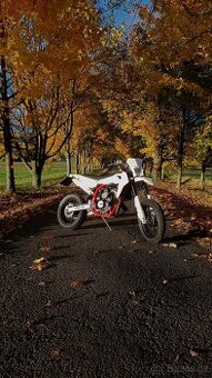 Swm sm125r 2022 Motard