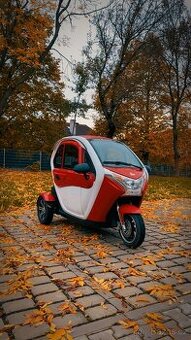 Elblesk bez ŘP Elektrická tříkolka kapotovaná elektromobil