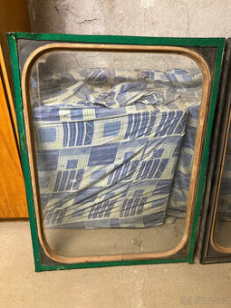 Retro okna z hudebního studia