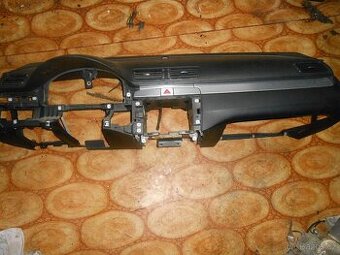 prodam palubku na vw passat B6,B7,CC , sedan , kombi