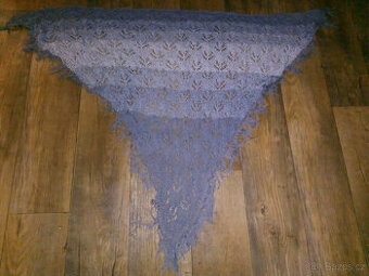 Prodám 4 kusy ručně pletených šátků