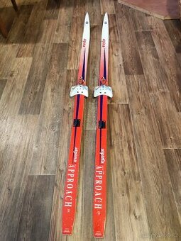 Dětské běžky + hůlky