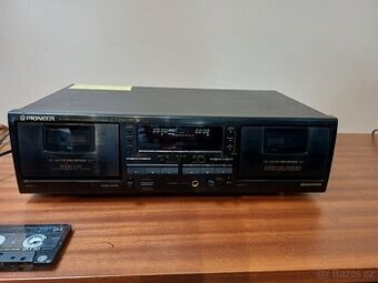 Nabízím tape deck Pioneer CT-W603RS. Plně funkční. Nejde o n