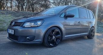 Volkswagen Touran 7míst 2.0 TDI