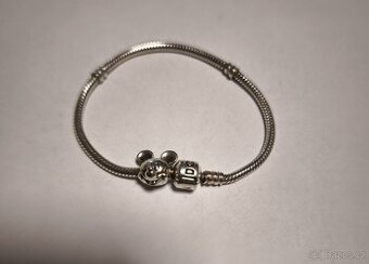 Pandora náramek s přívěskem 18,5 cm