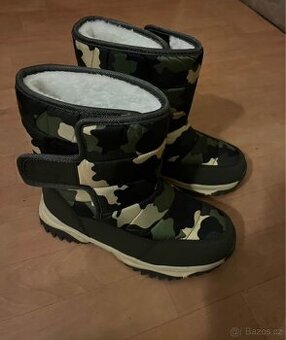 Maskáčové chlapecké sněhule vel.38