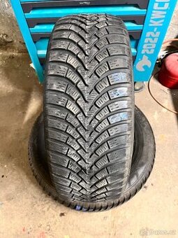 2x 225/60 R17 zimní pneu