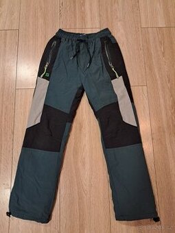 Dětské zateplené kalhoty velikost 140