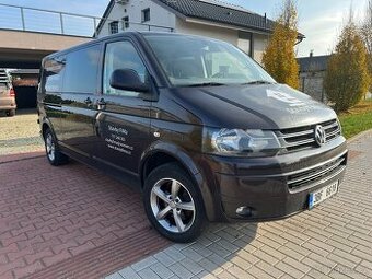Pěkný VW T5 Transporter 103 kw Long 2011 5 míst