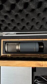 SE Electronics Z5600a II lampový mikrofon se stojanem