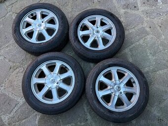 Alu kola 185/65 15 renault / Dacia