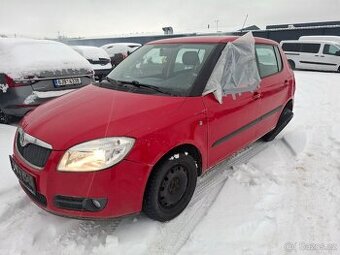 Prodám na náhradní díly ŠKODA FABIA II 1.2HTP 44KW CHFA