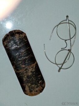 STARE BRYLE LIONKY DIOPTRICKE NA DILY ULOMENI STRED