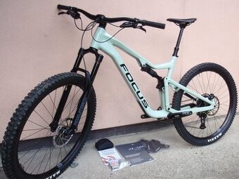 Téměř nový Focus Jam 6.8