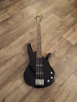 Baskytara Ibanez v pěkném stavu
