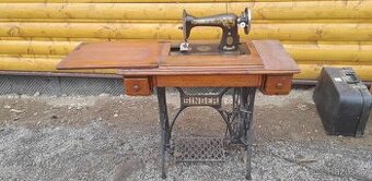 Historické funkčné šijacie stroje
