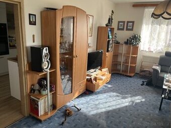 Darujeme obývací stěnu