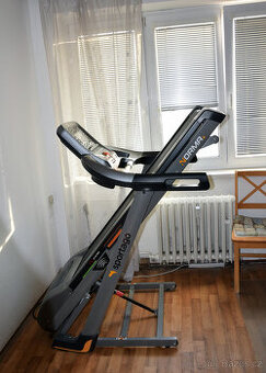 Robustní běžecký pás Sportago Norma - jako nový