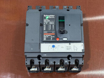 Jistič Schneider NSX 100F 4P s jednotkou spouští