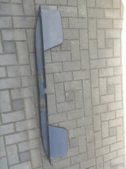 Volkswagen Amarok r.v.2018  zadní stupátko 2H6807943