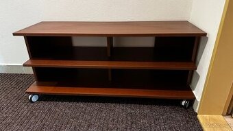 TELEVIZNÍ STOLEK