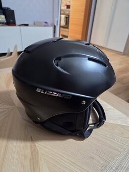 Damska lyzarska prilba Blizzard M