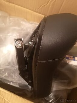 Sedlo na Babettu a moped, nové.