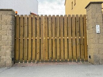 Pojezdová brána, branka, stavba, vjezd, vjezdová brána