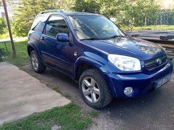 Toyota Rav 4, r.v. 2004 ALE jede na 3.válce