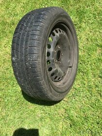 PIRELLI zimní 205 /55 R 16 Ford