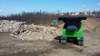 Drcení stavebních materiálů - cihly, suť, kámen, beton, atd