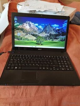 15,6" Notebook Intel i5 až 2,9ghz; 0,5gb samostatná grafika