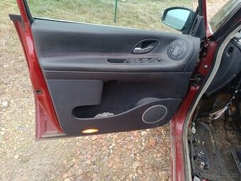 Espace IV čalounění dveří,kožené