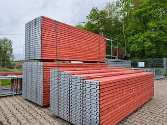 Lešení Plettac 400m2