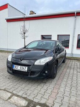 Renault Megane coupe 1.4i 96kw, rv. 2010, najeto 122tis.