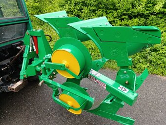 NOVÝ Pluh APO 155, závaží wisconsin, nakladač ND5-060