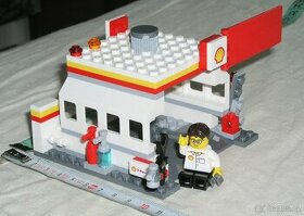 Stavebnice lego 79dílků.Na adresu na dobírku za 30Kč.