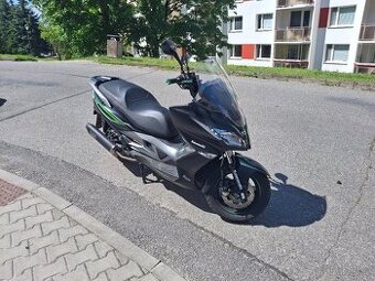 Kawasaki J125