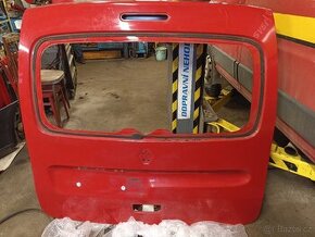 5. dveře na Renault Kangoo II.