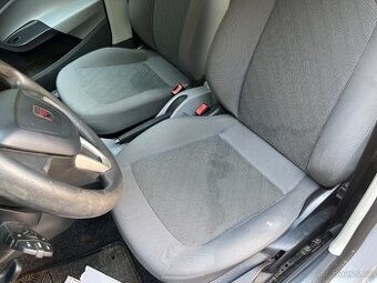 Seat Ibiza 2008 - 2015 sedačky, interiér, sedačka