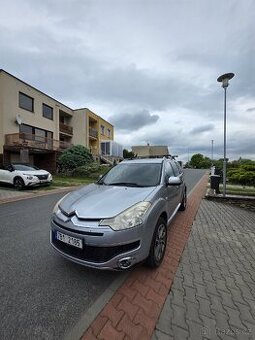 Citroen c-crosser 2.2 HDI