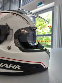 Helma SHARK velikost L